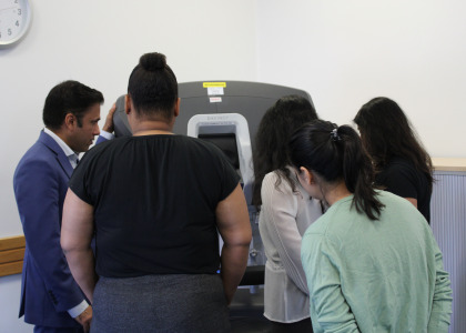 Image for course Introduction to Robotic Surgery